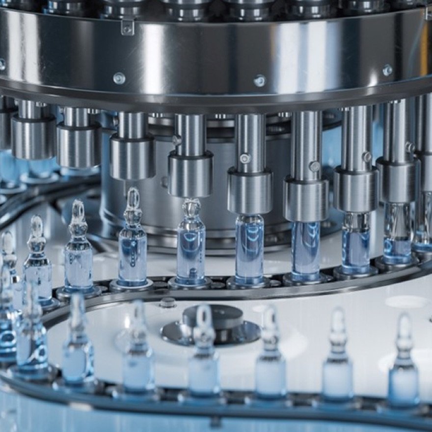Hochautomatisierte Abfüll- und Verpackungslinie